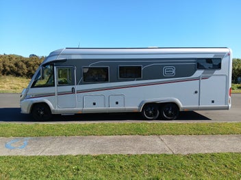 2024 Carthago chic c-line I4.9 LE photo 1