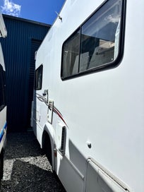 2011 Volkswagon Crafter photo 2