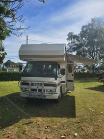 1993 ISUZU ELF CAMPER photo 2