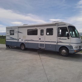 Coachmen Catalina 320MB Motorhome photo 1