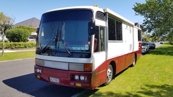 1988 Mitsubishi Fuso Motorhome photo 2