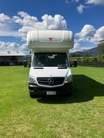 2015 Mercedes-benz Sprinter photo 2