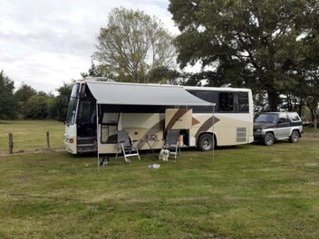 1990 Hino Motorhome photo 2