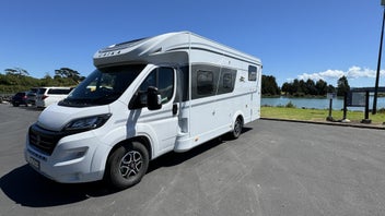 2023 Laika Kosmo 512 4 Berth photo 2