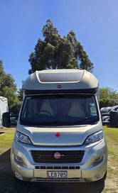 2018 Burstner Ixeo iT734 photo 2
