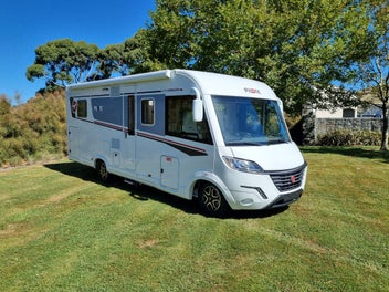 2025 Fiat Ducato Pilote G740FC Rear Island Bed photo 1