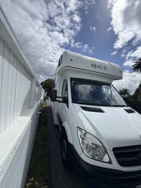 Highly sought after 4Berth Mercedes Campervan photo 2