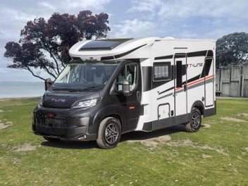2026 Roller Team T-Line 590 Fiat Ducato 2.2L photo 1