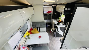 2023 Roller Team Zefiro 675 6 Berth photo 2