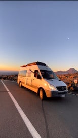 2007 Mercedes Sprinter Campervan photo 1