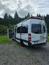 2007 Mercedes Sprinter Campervan photo 2