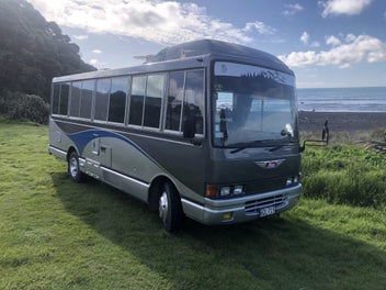 Hino Housebus Motorhome photo 2