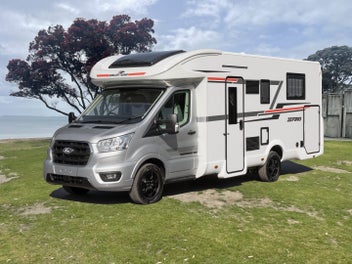 2026 Roller Team Zefiro 685 Ford Transit photo 1