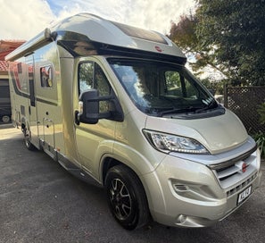 2017 Burstner Ixeo iT680G photo 1
