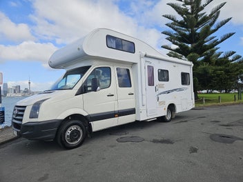 2011 Volkswagen Crafter Renegade 7.6 photo 1