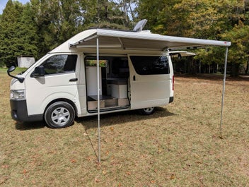 2026 Toyota Hi Ace ZL Brand New ZL Campervan photo 1