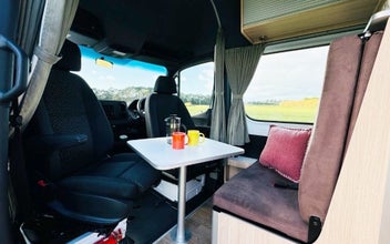 2021 Kea Nomad M700 - Mercedes 3 Berth photo 2