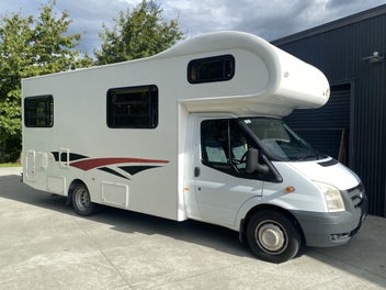 6 berth - 2008 Ford Transit Campervan photo 2