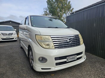 KVM Freedom camper, Nissan Highway Srar photo 1