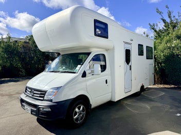 4 berth LDV V80 with fixed rear bed photo 1