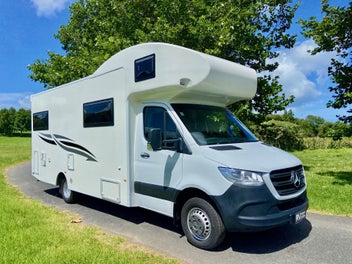 2022 Talvor Euro Deluxe 6 Berth photo 2