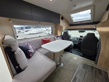 2025 TrailLite 700x Slideout Series Karapiro 758X photo 2