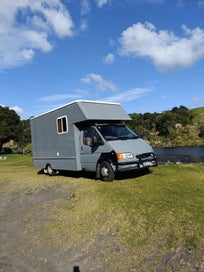 Ford Transit Motor Home photo 1