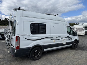 2018 Ford Transit LWB Camper photo 2