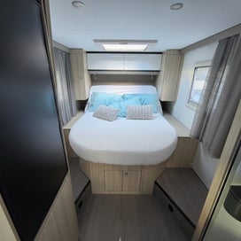 2023 Fiat Ducato Isalnd bed photo 2