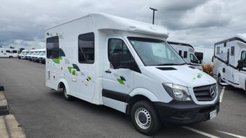 2018 Kea Breeze M660 - Mercedes 4 Berth photo 2