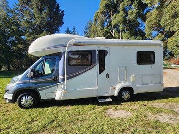 2018 Fiat Ducato Autotrail Tribute 715 - 4-Berth photo 2