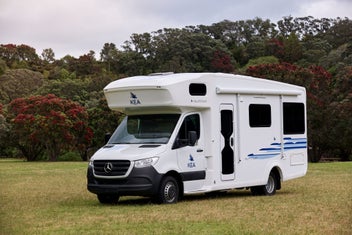 2026 Kea Platinum Elite M721 6 Berth photo 1