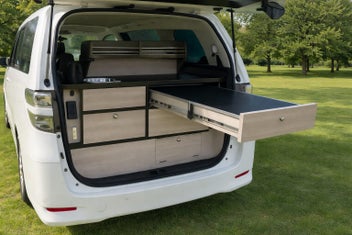 5-Seater Toyota 4WD Campervan! photo 2