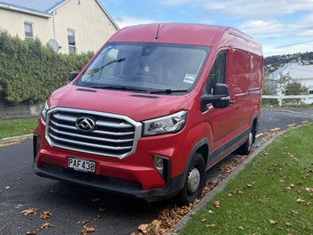 LDV 2022 Deliver 9 Bigger campervan photo 1
