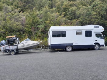 Mitsubishi Fuso 2006 Campervan photo 2