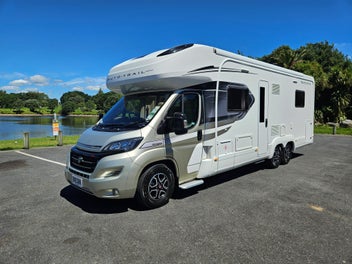 2021 Auto-Trail Frontier Comanche photo 1