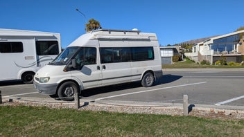 Heated, insulated, off grid 2005 Ford Transit 2.4D photo 2