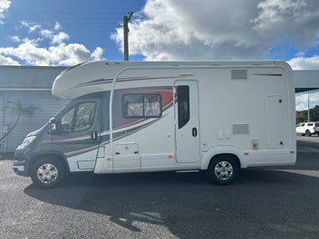 2018 Auto-Trail Tracker RS - 2-Berth photo 2