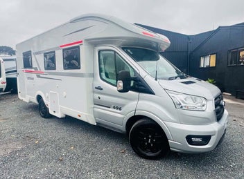 2024 Roller Team Zefiro 696 Ford Transit photo 2