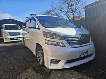 2009 Toyota Vellfire By KVM Campers. photo 1