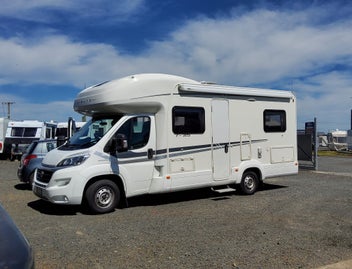 2015 Auto Trail Tribute T-715 photo 1