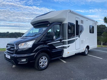 2025 Auto-Trail F-Line F74 photo 1