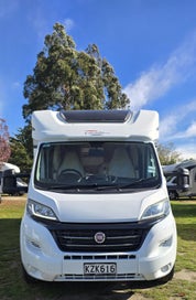 2017 Carado T449 photo 2