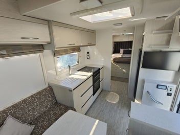 2017 TrailLite 700 Series 758 Oakura Landmark photo 2