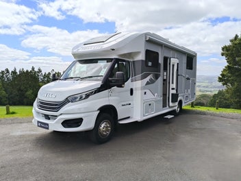 2026 TrailLite 700 Series Oakura 758 Landmark photo 1