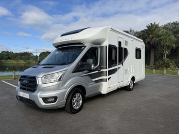 2025 Auto-Trail F-Line F74 photo 1