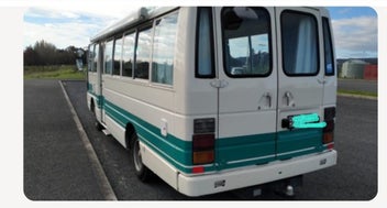 1988 Nissan Civilian, 7 metre. photo 2