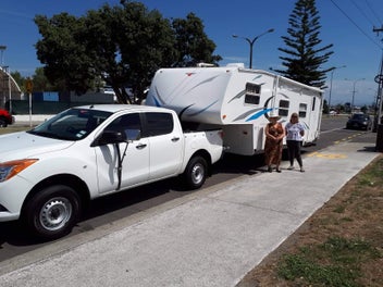 Fifth wheeler Caravan and Mazda Ute photo 1