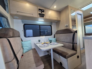 2018 Kea Platinum Mercedes Sprinter 6 Berth photo 2