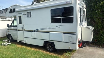 Motorhome VW LT46 2004, 5 Brth, C.I Munro Built photo 2
